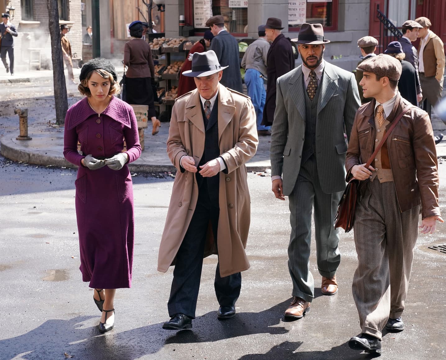 S H I E L D Season 7 First Look Agents In 1930s Outfits Marvel