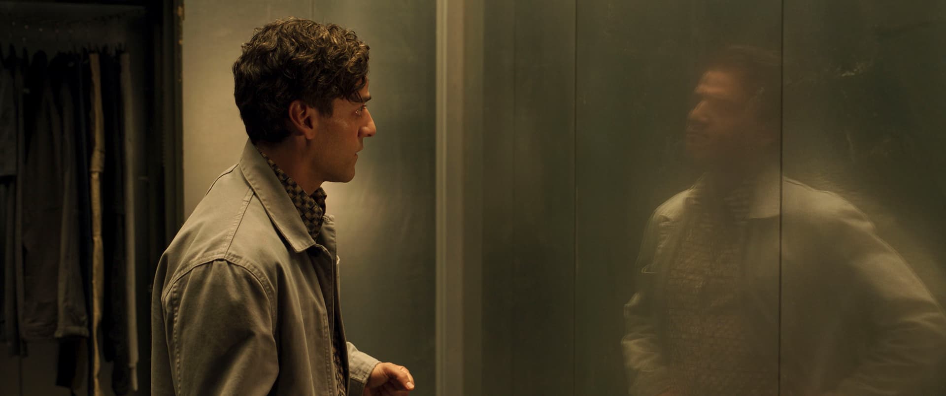 Moon Knight - Steven Grant/Marc Spector (Oscar Isaac)